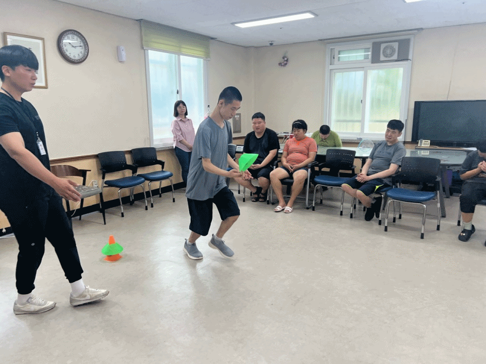 cfd0417e6d376e04908b6f508ad20f3f_1691572180_0082.gif