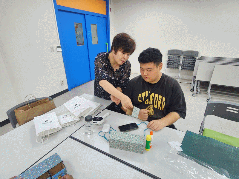 e85a773210f795a82f7f11cdd0e909c9_1754465418_9265.gif