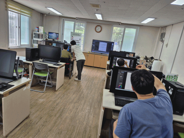 125b750530cc5b0d5587609bcec3abb2_1758766418_1923.gif